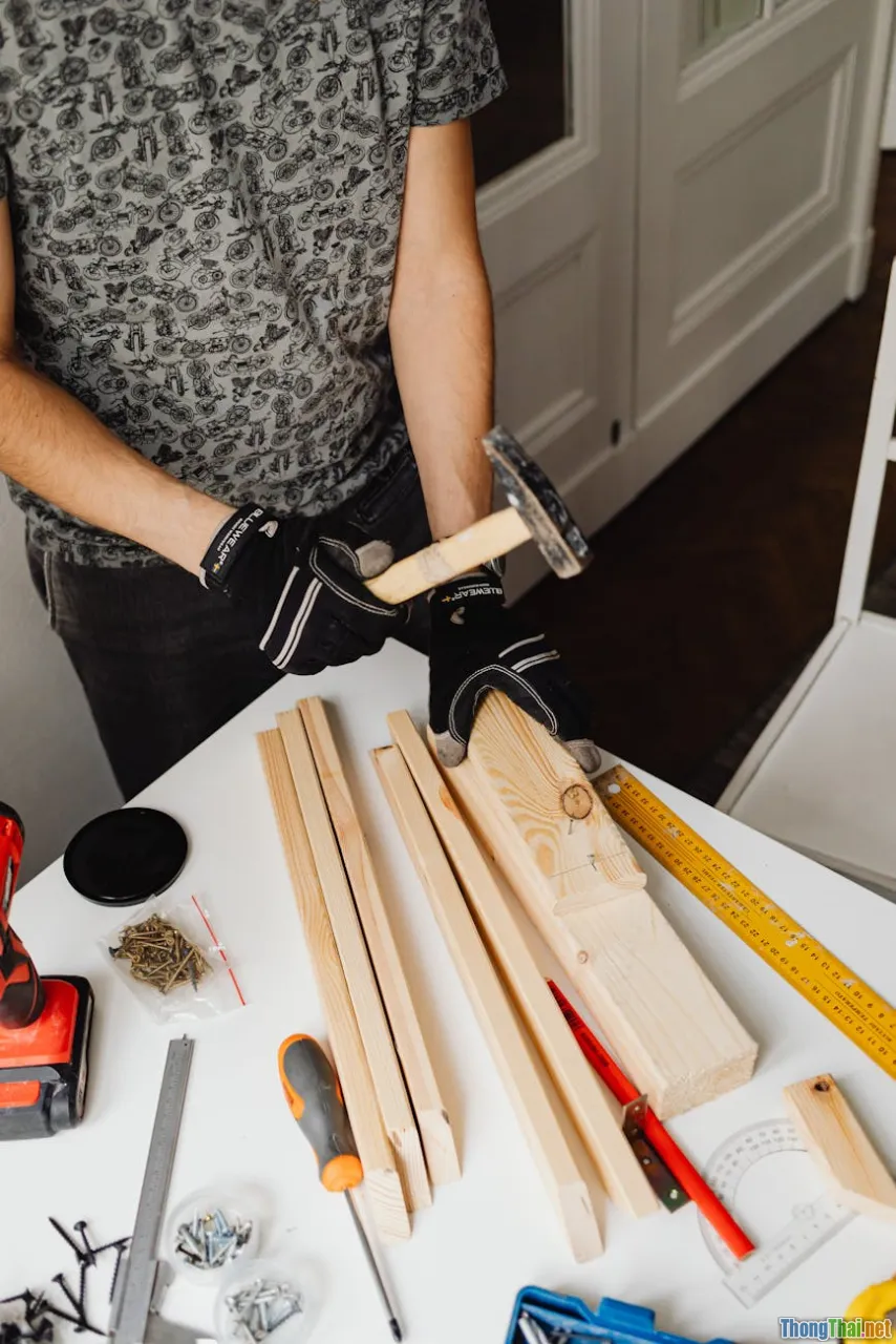 10 dụng cụ DIY bạn nên có trong tủ đồ