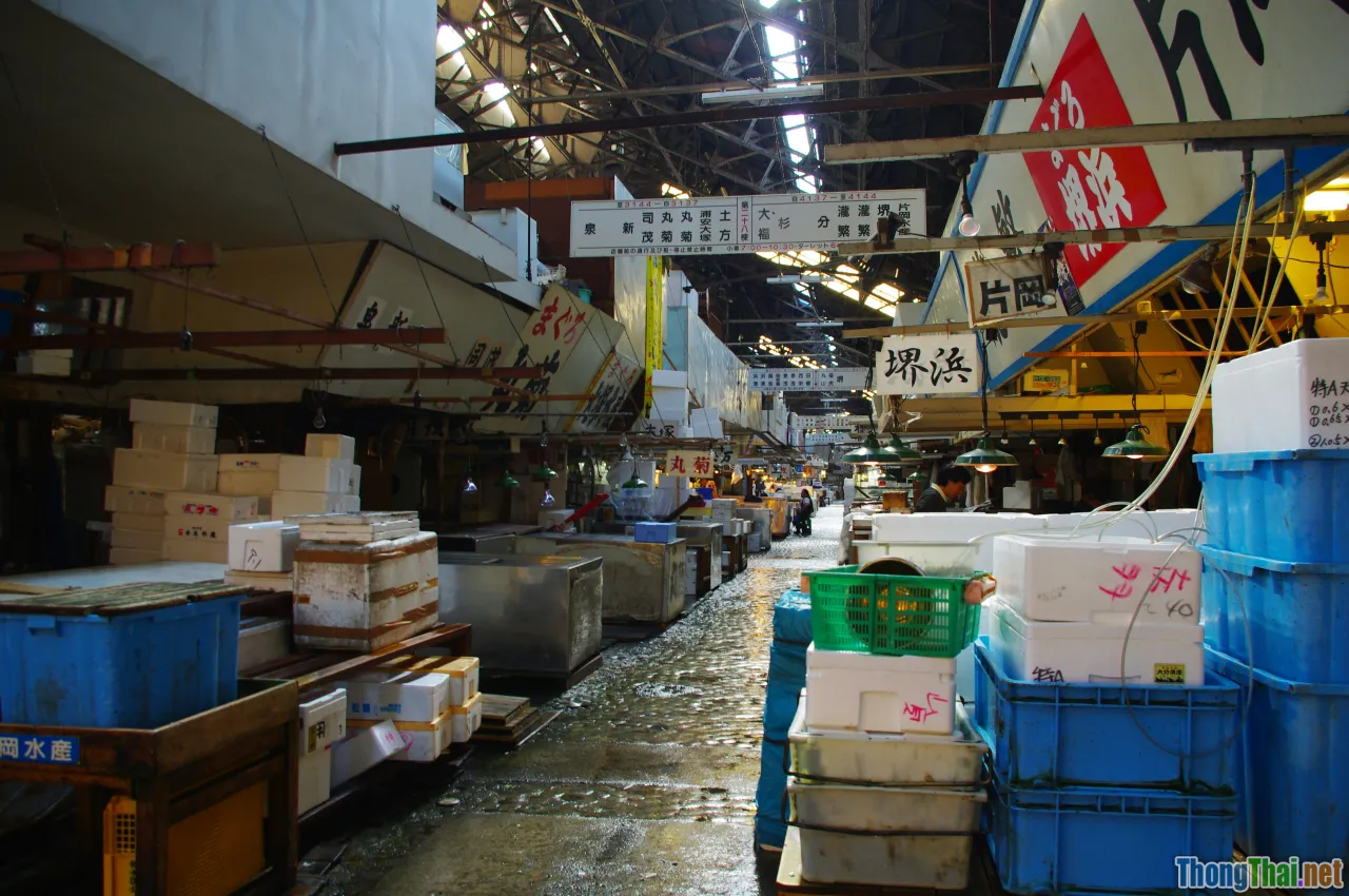 AI quality control, product inspection, production line