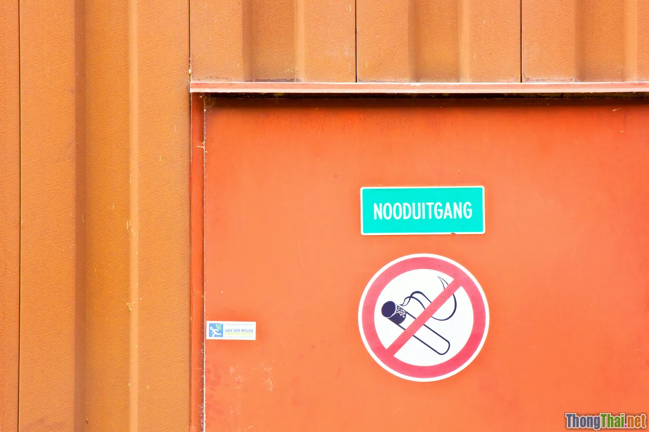 blockchain, smoking quit data, health monitoring