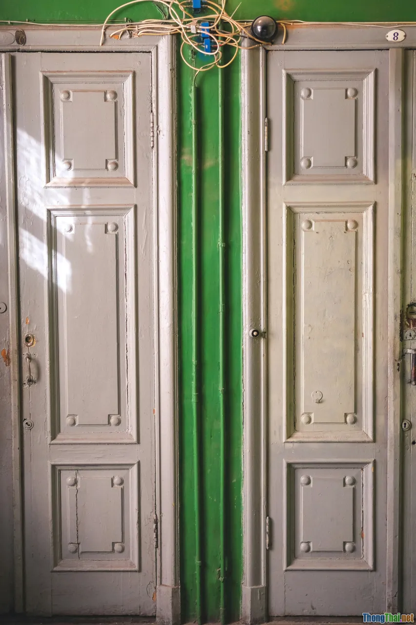 cabinet door, sage pastel, step-by-step, before after