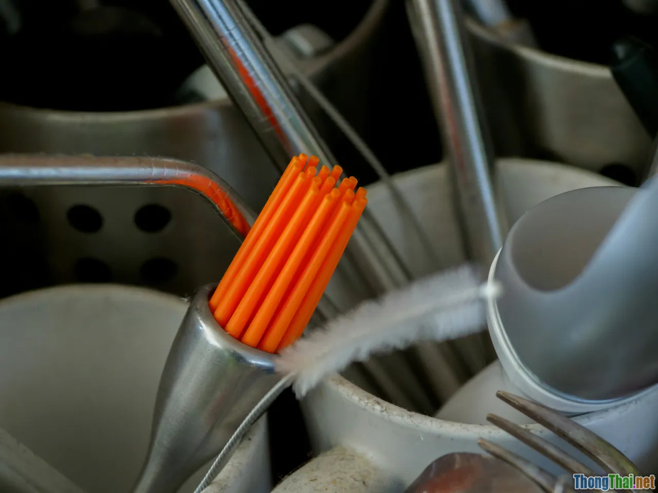 cleaning, sterilizing, bottle brush, maintenance