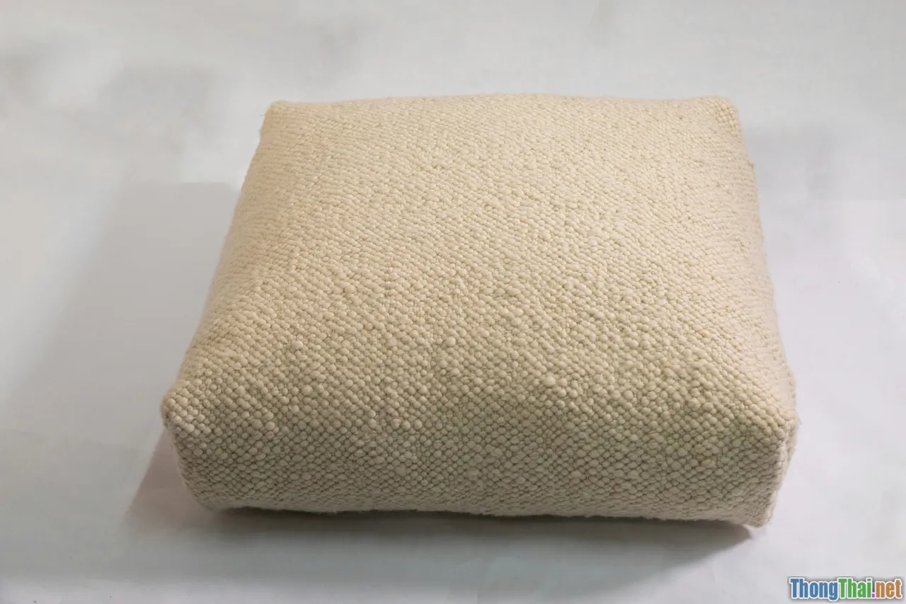 Review chi tiết cushion bình dân cho da dầu mụn