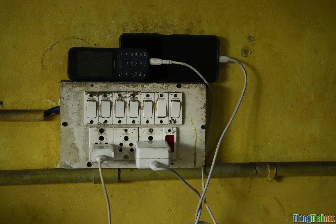 low power consumption, cost saving