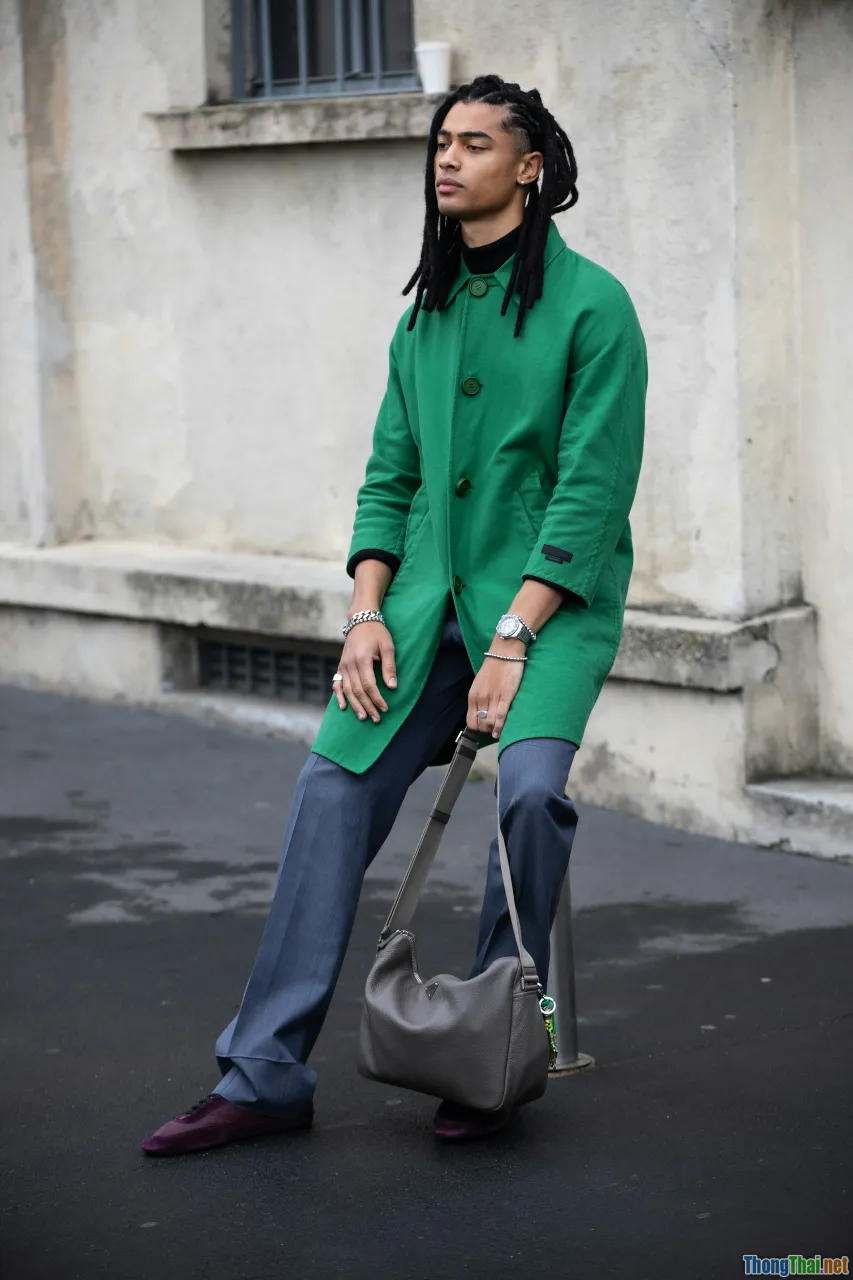 minimalist vs maximalist, style contrast