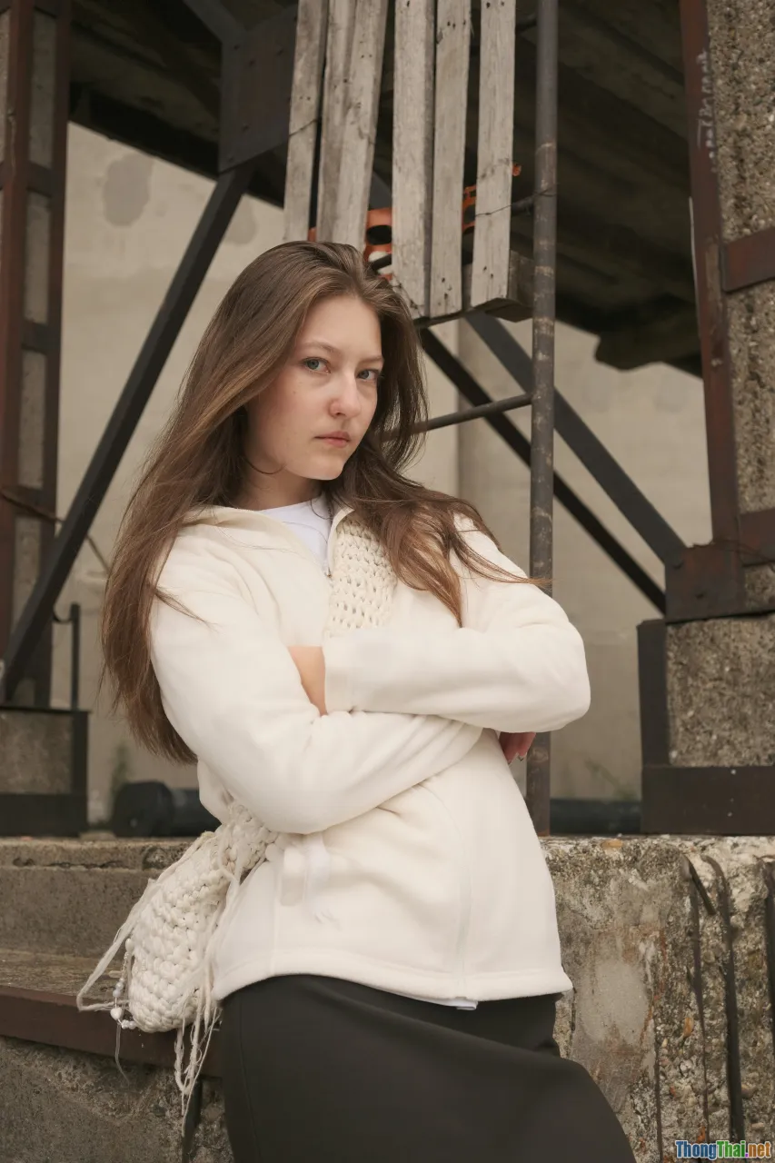 modern outfit, street style, minimalism