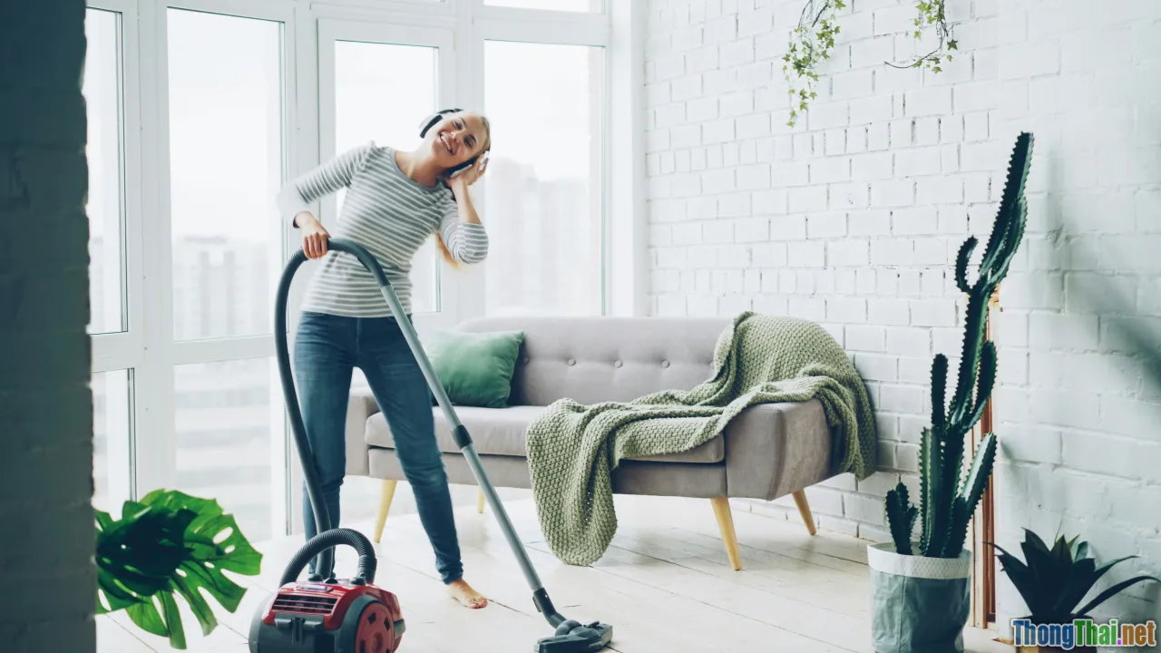 motivation, declutter event, burnout, spring cleaning