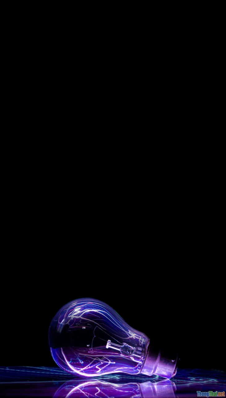 movie review, score, trusted sources, family laughing