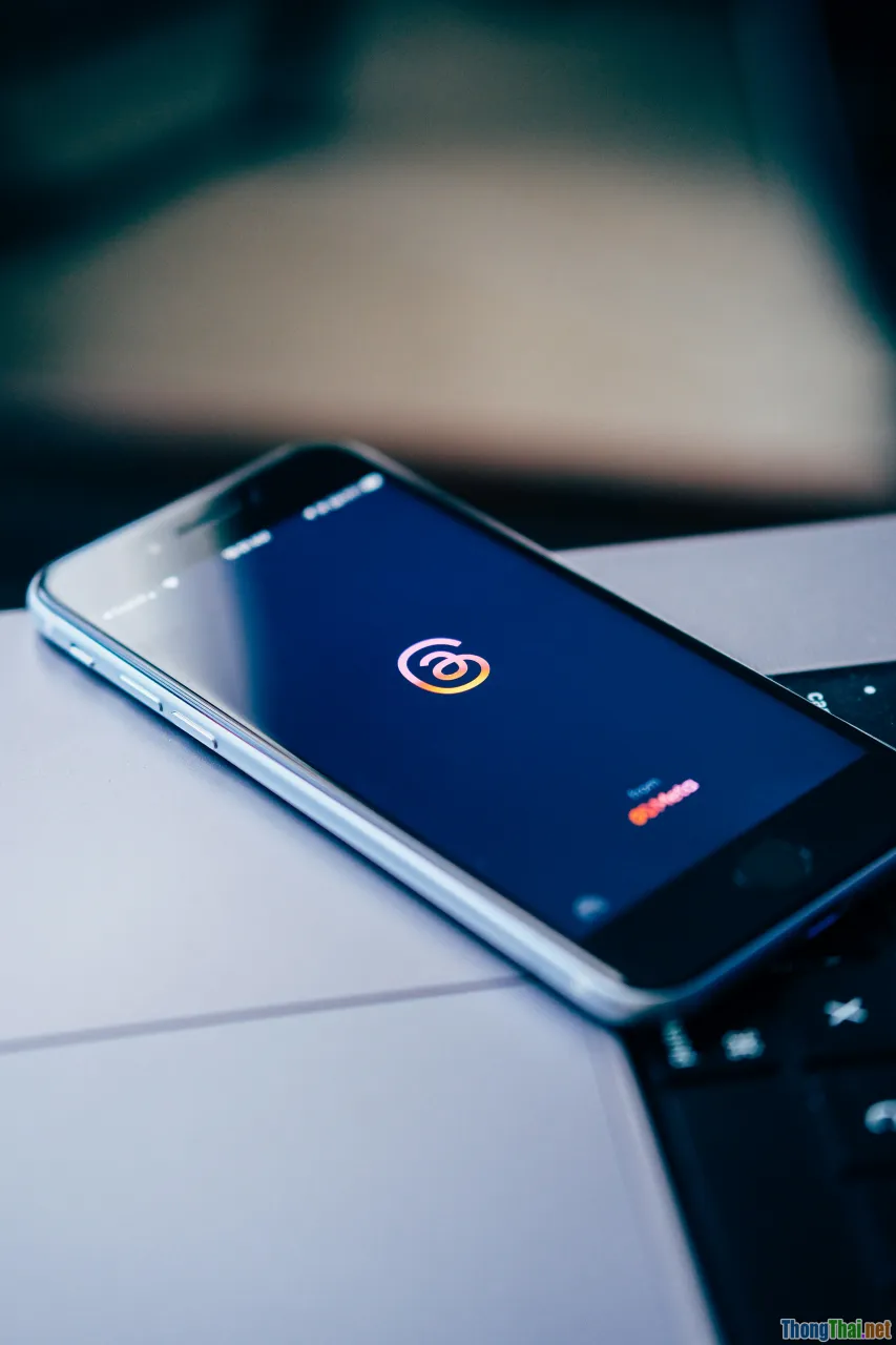 phishing, sms scam, social engineering attack