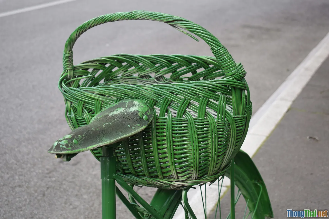 recycled newspaper basket, eco craft, handwoven basket