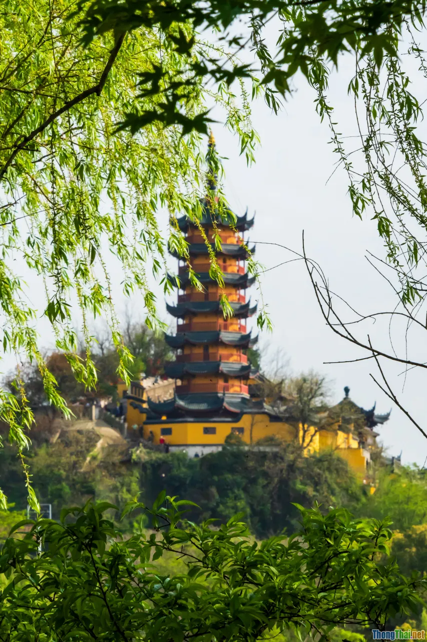 spring festival, hương pagoda
