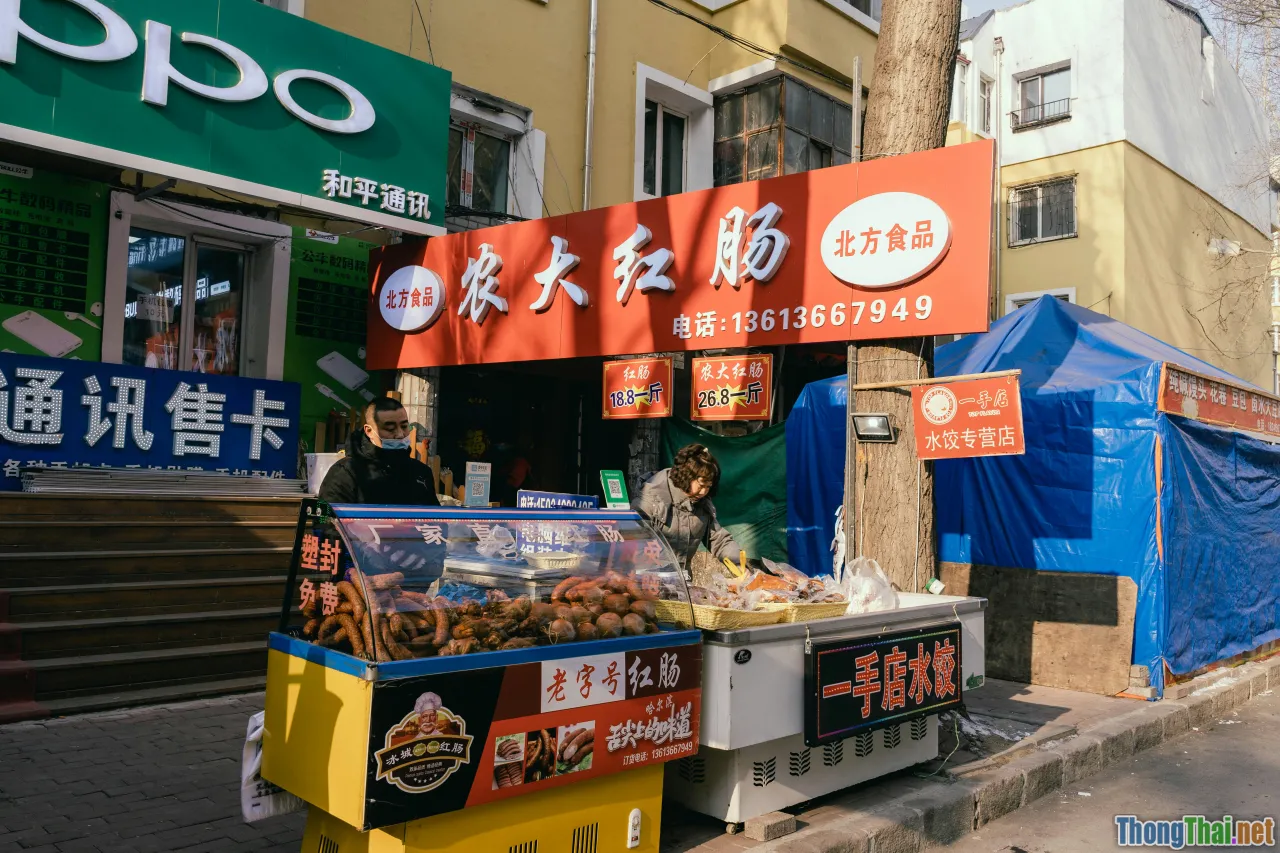 street food, local cuisine, careful eating