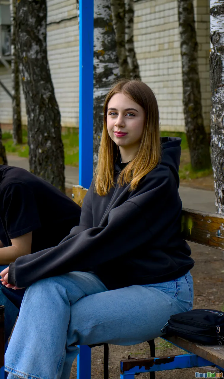 teenager vaping, youth risk, kid vape