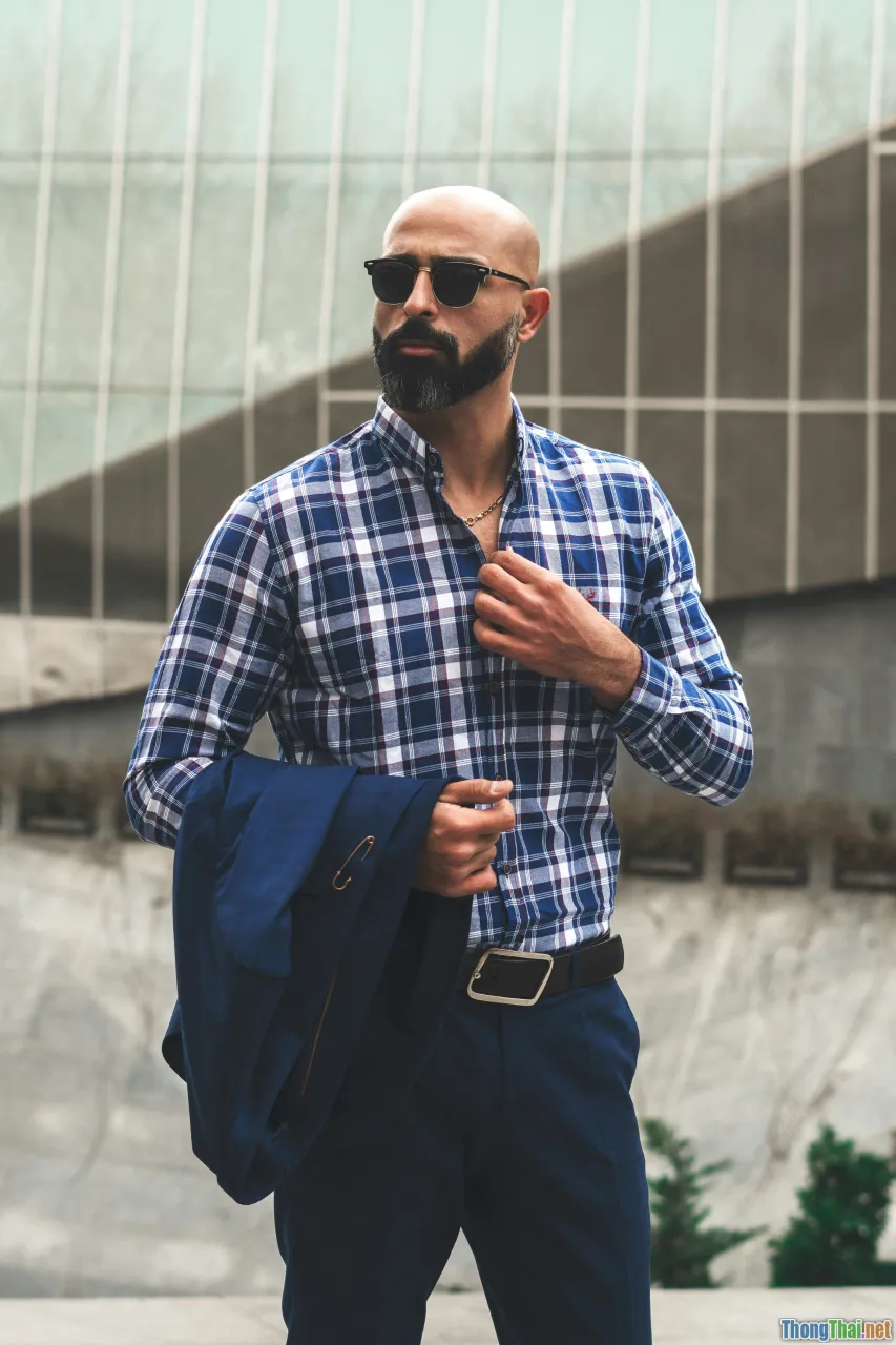 unique shirt detail, trendy men style
