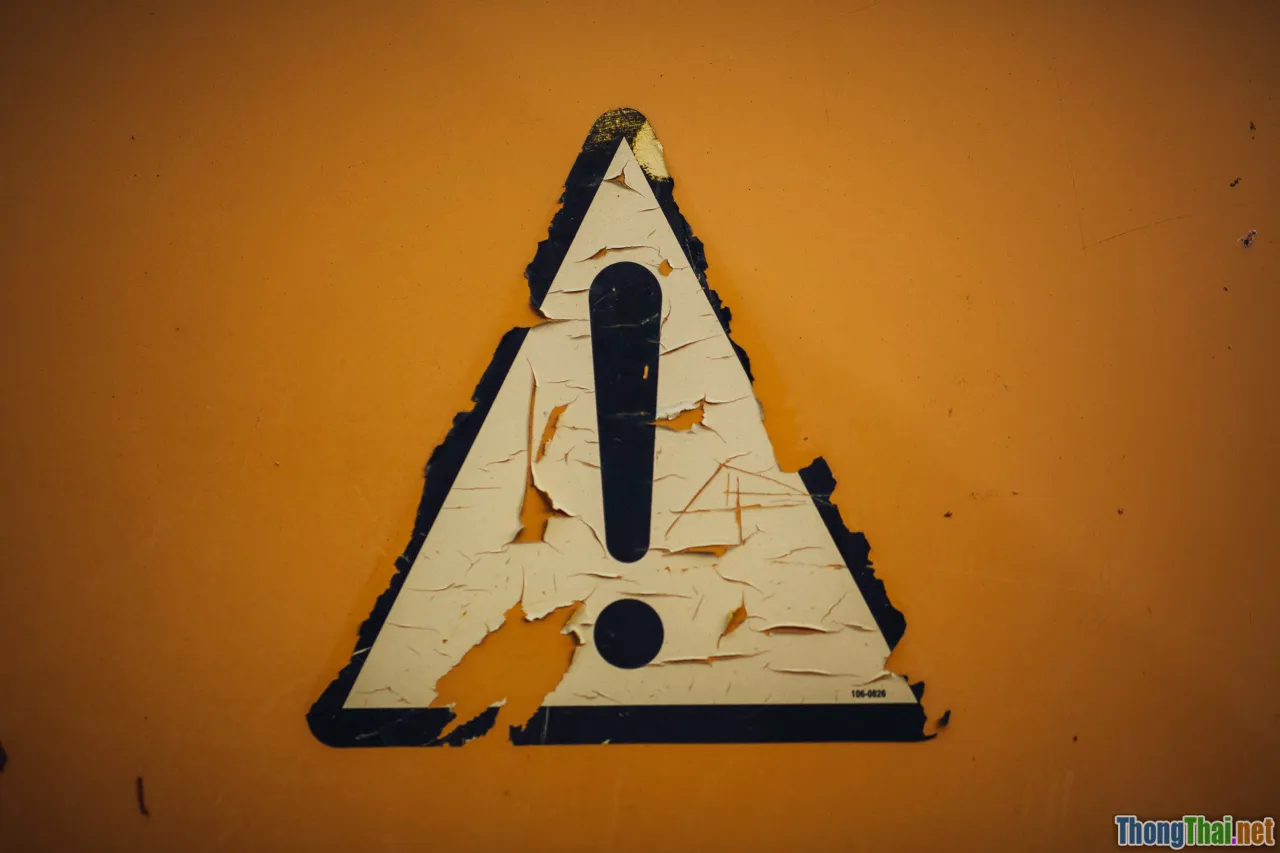 warning, mistakes, live stream fail, business tips