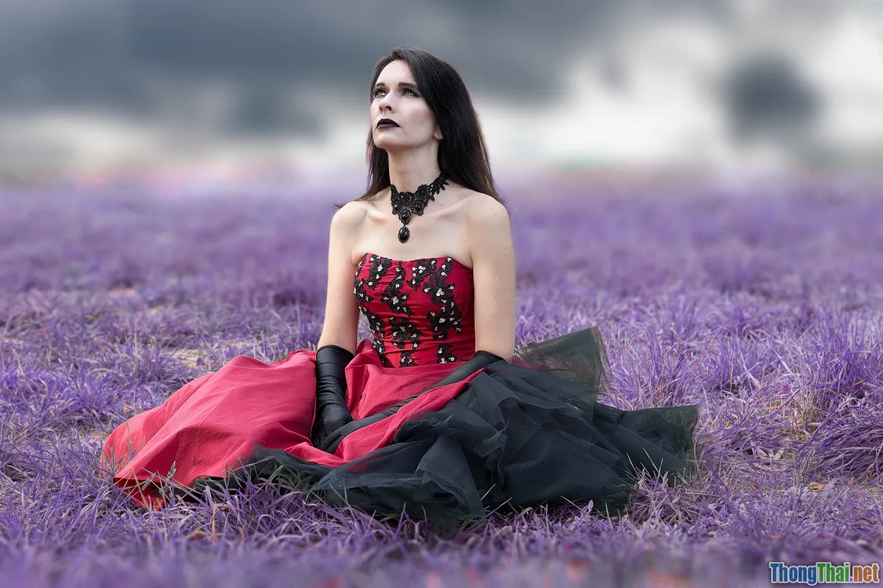 ancient costumes, makeup, hairstyle, chinese women