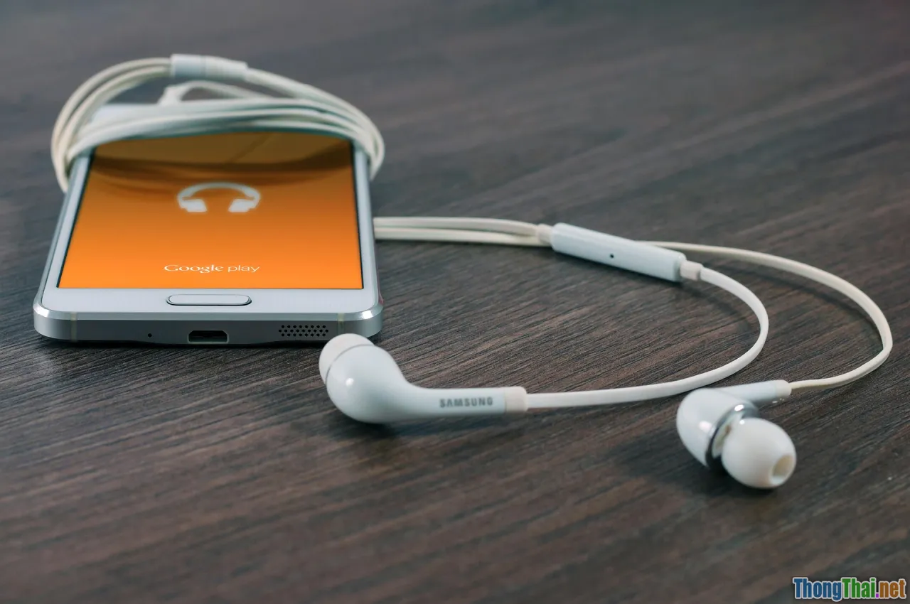 android malware, hacking smartphone