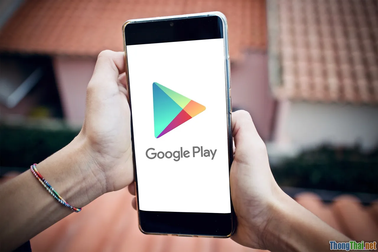 app permission, security management, app store vs play store