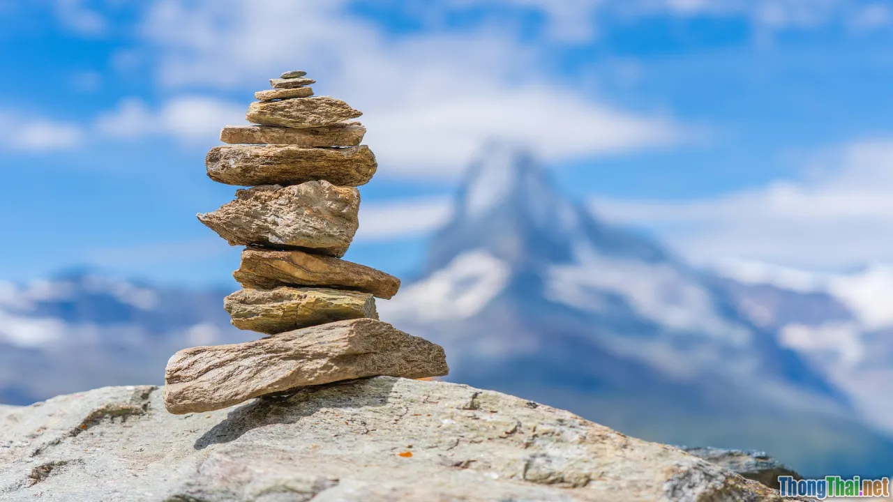 balance, scales, harmony, perspective