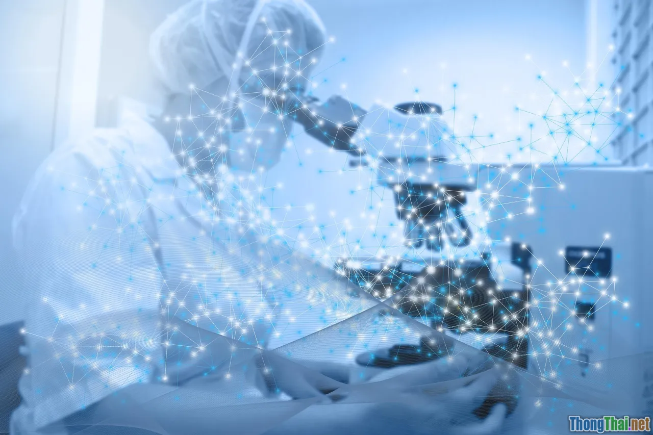 Phá giải ngộ nhận về điều trị ung thư bằng công nghệ sinh học