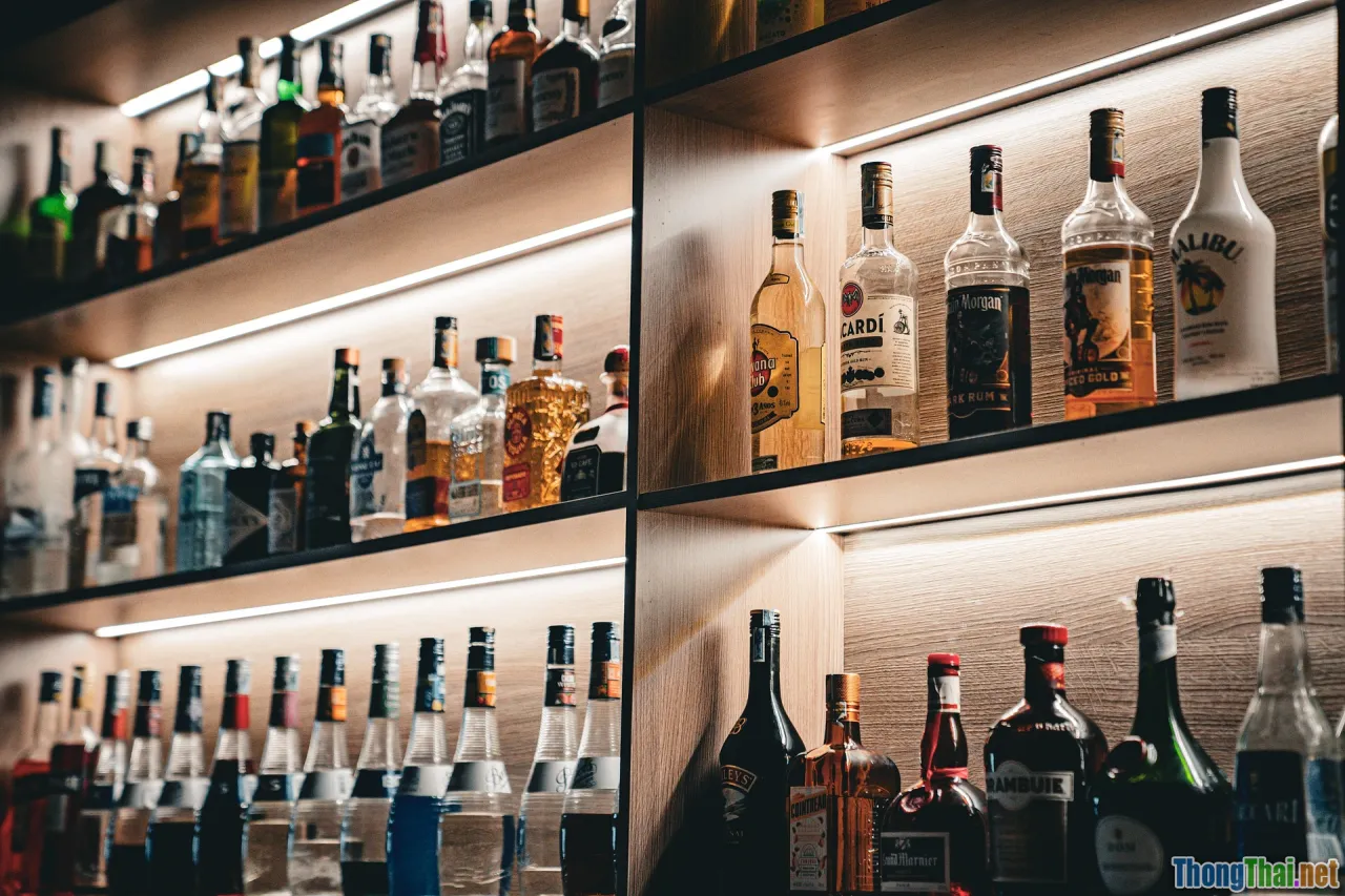 decision framework, quality bar, trade-offs