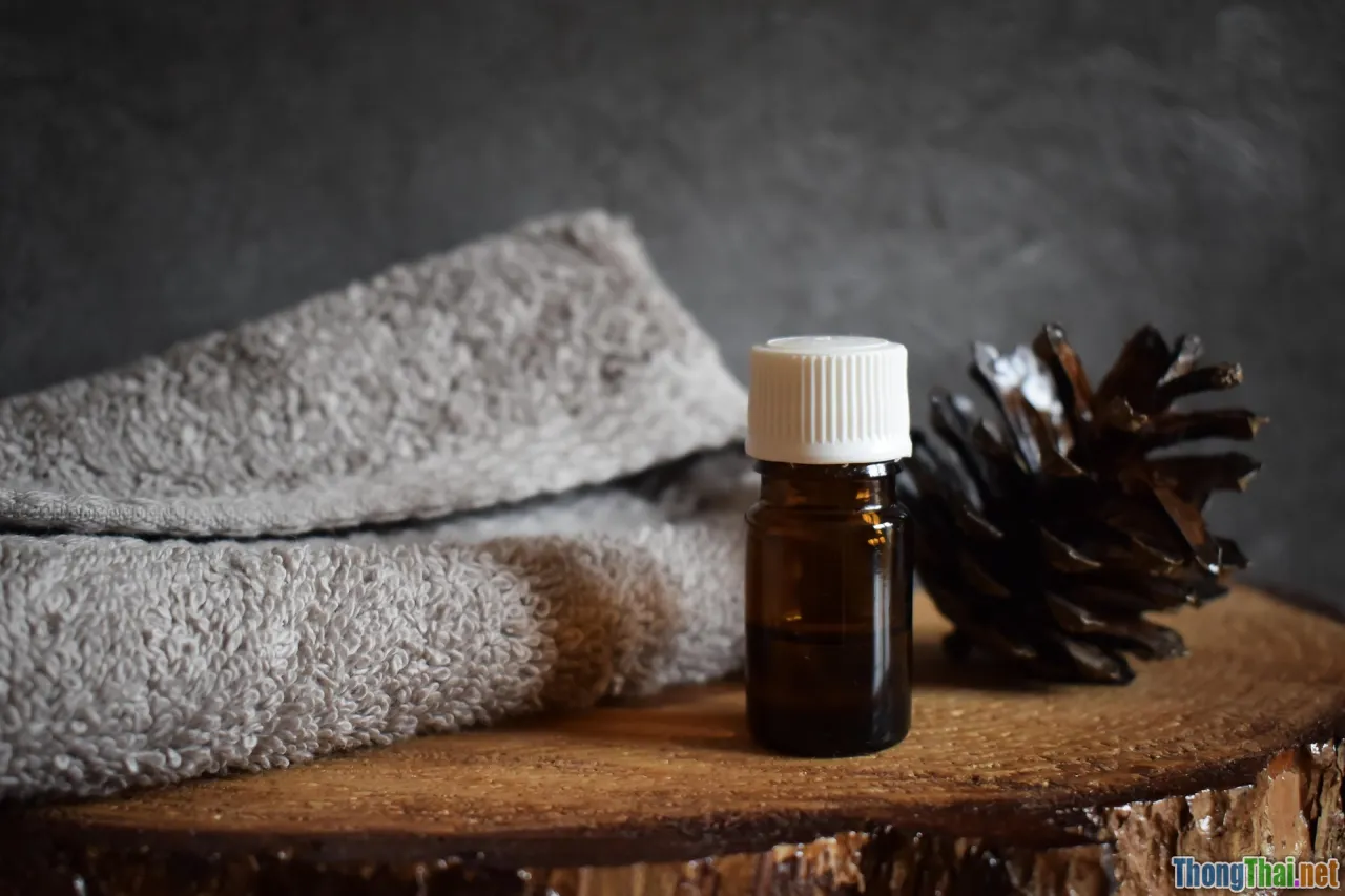 essential oils, patch test, dilution, phototoxic