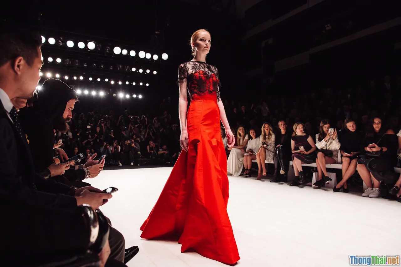 haute couture, ateliers, fashion week