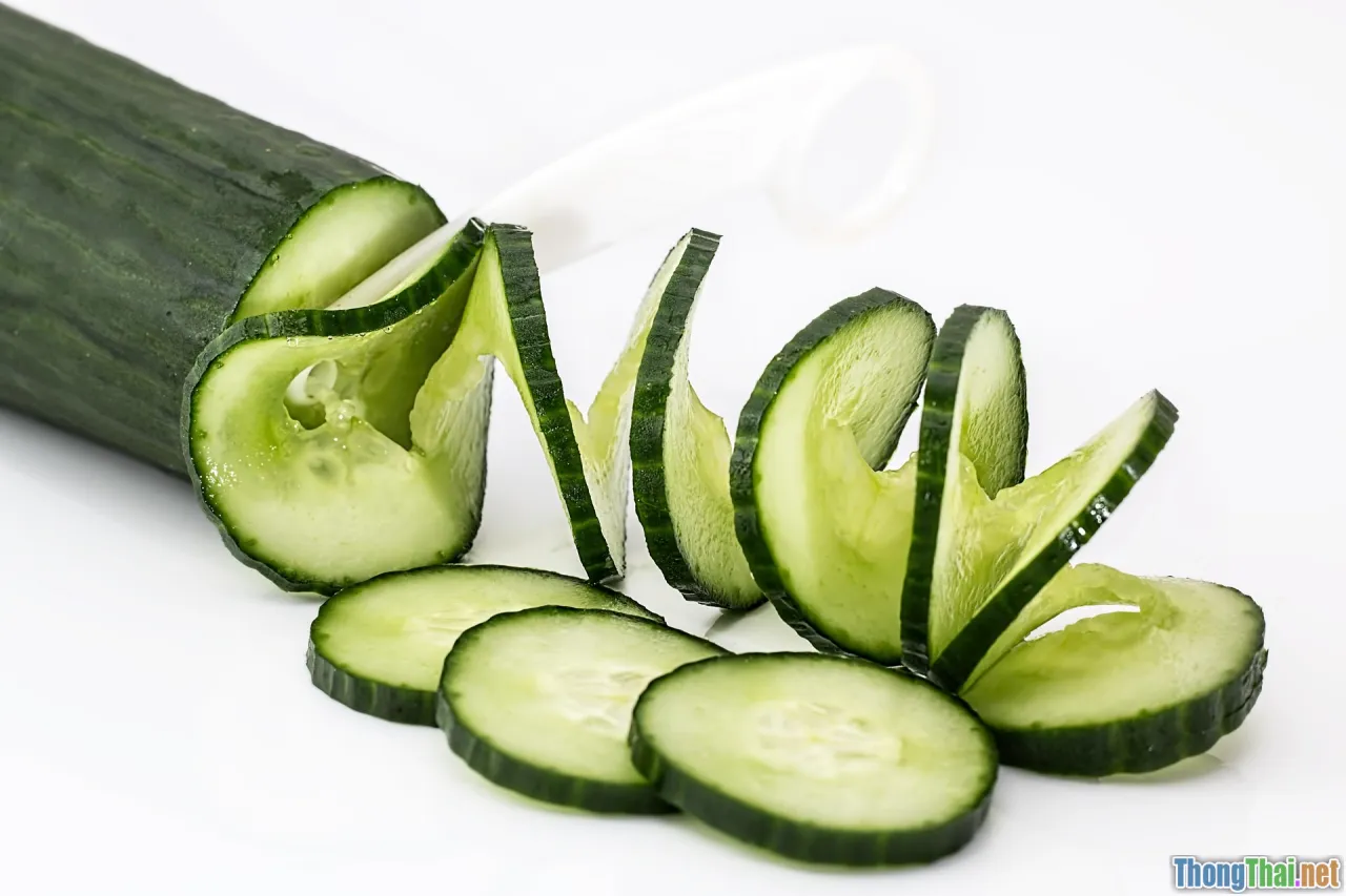 healthy lifestyle, diet, hydrating food