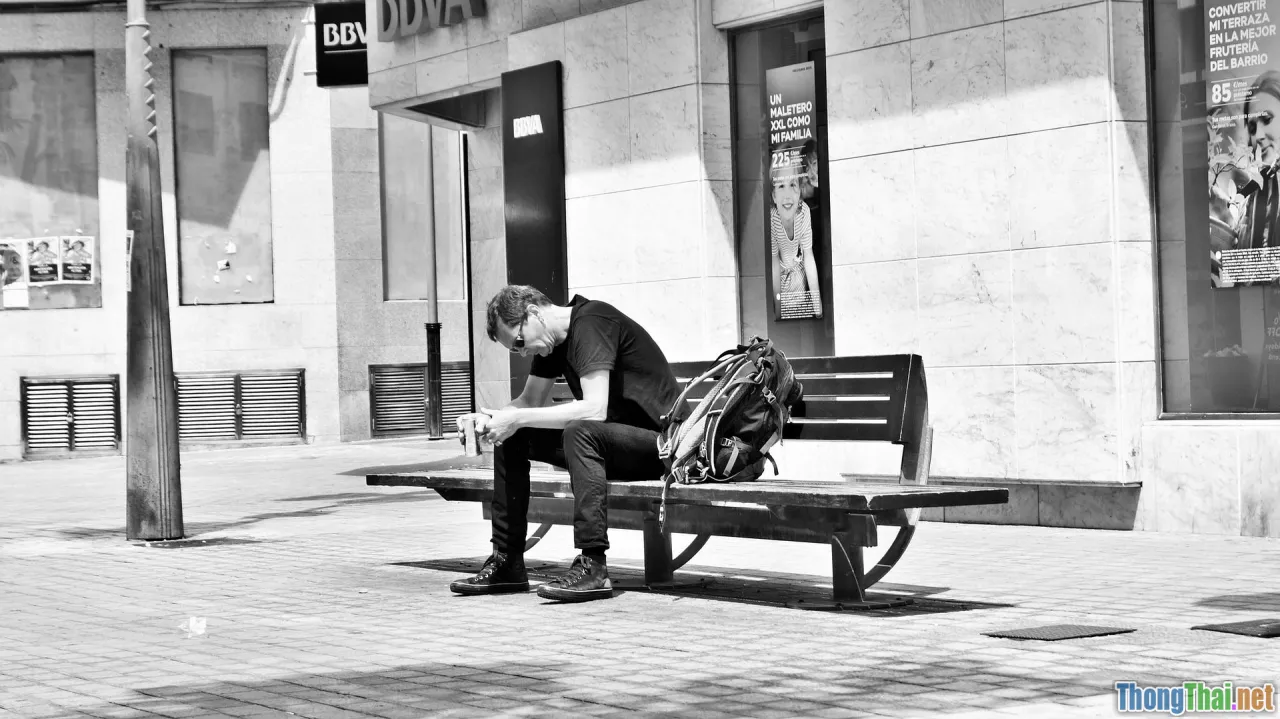 mental fatigue, decision making, tired person