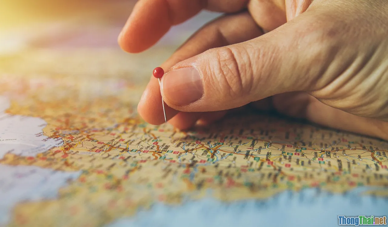 open jaw ticket, map with pins, itinerary planning