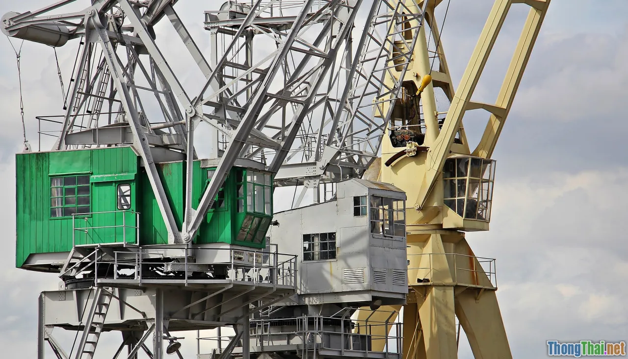 performance, loading, skeleton ui