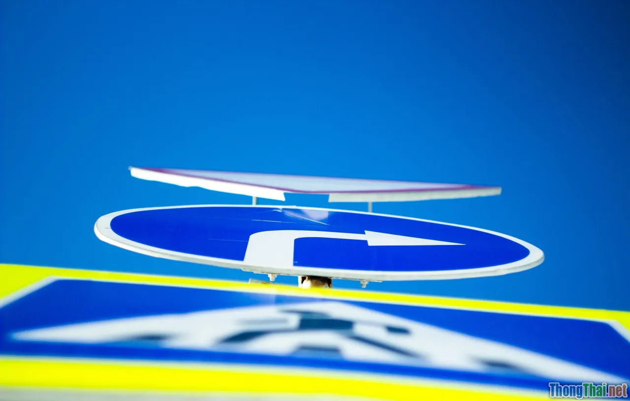 pitfalls, warning sign