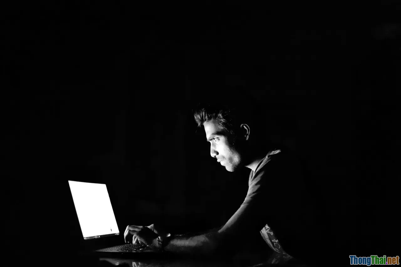 protect personal information, cybersecurity tips