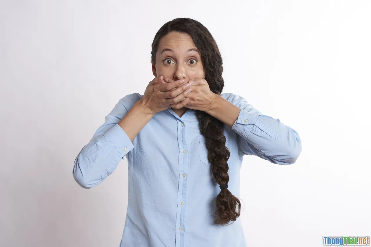 silent h, weak w, mouth posture