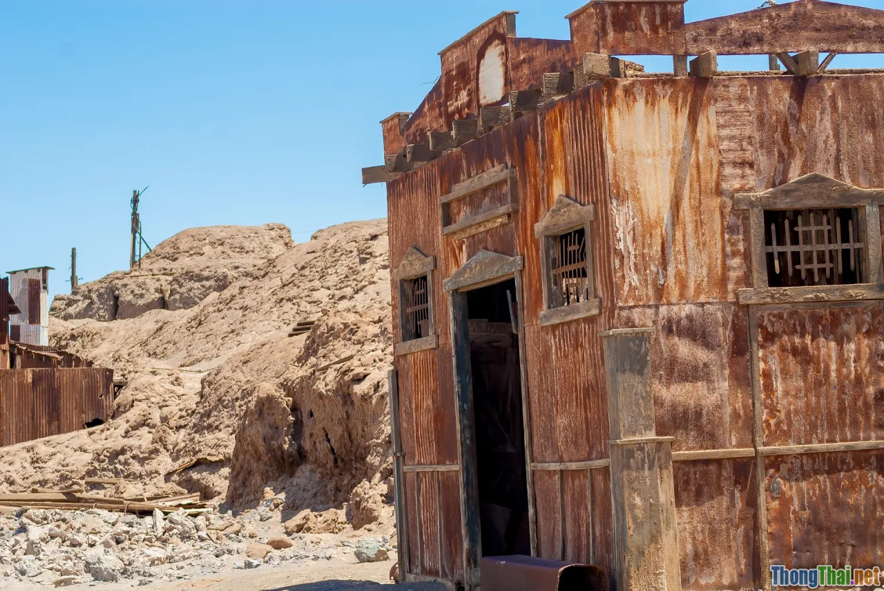 sunscreen, mineral filters, UVA UVB, zinc oxide