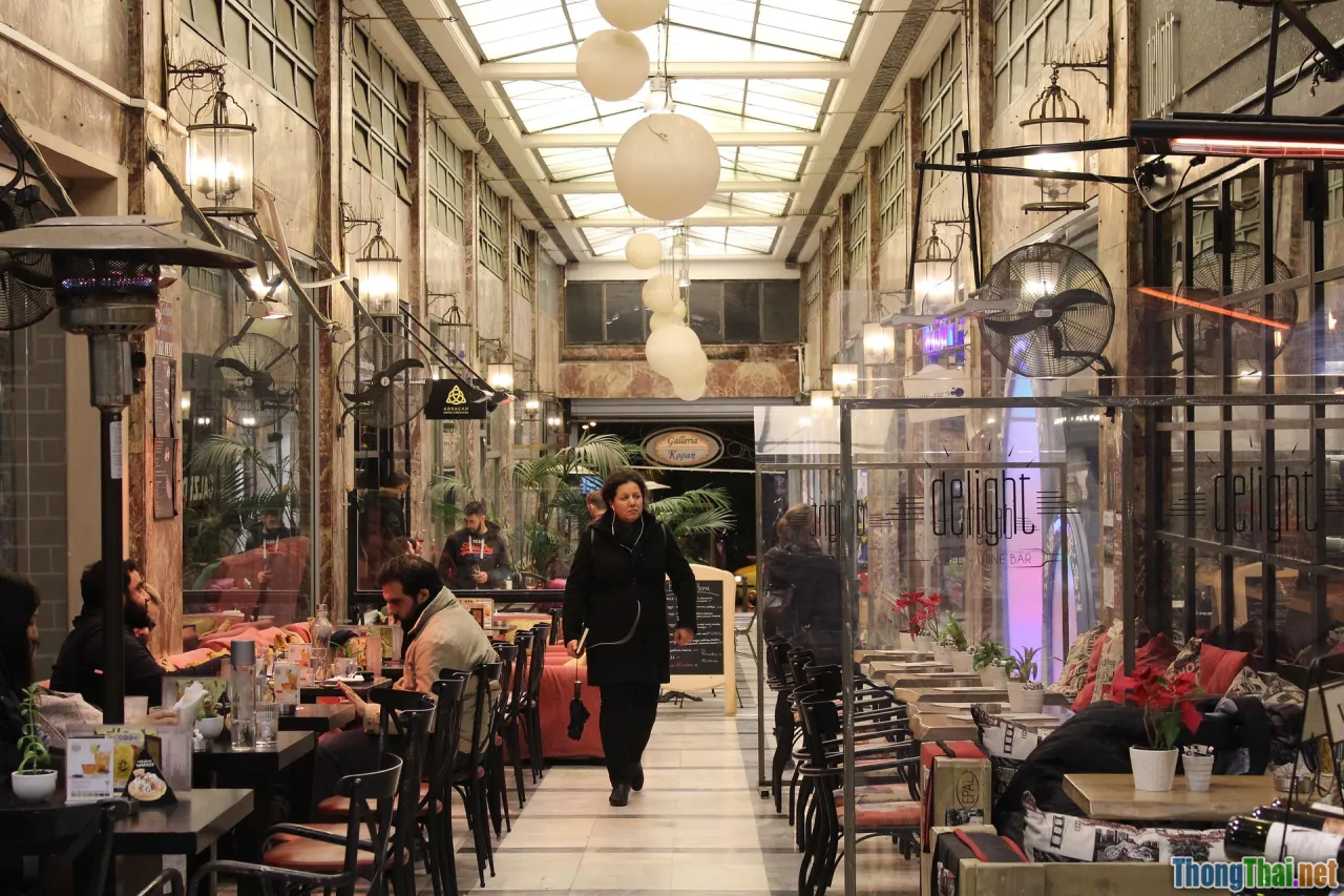 target client, sales funnel