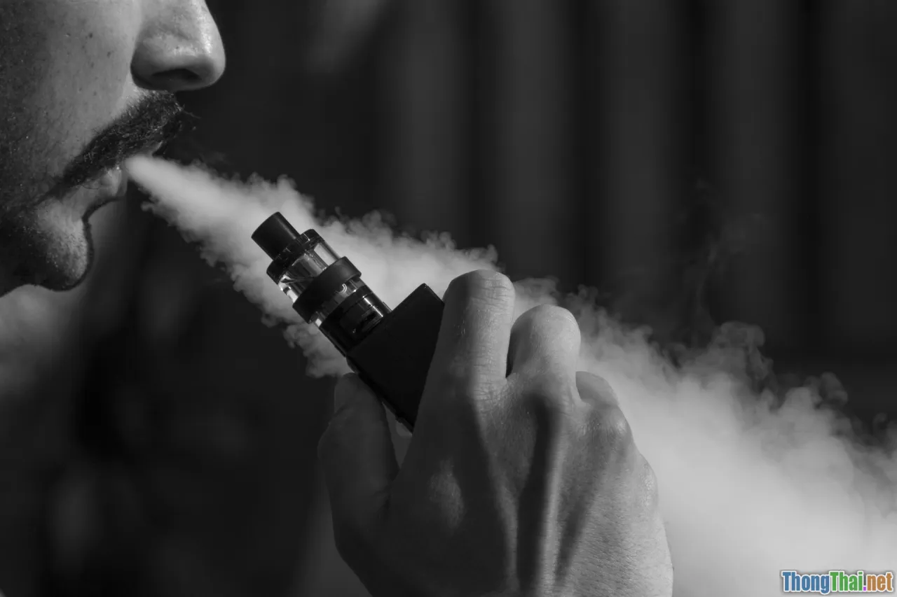 vape ingredients, infographic, e-liquids