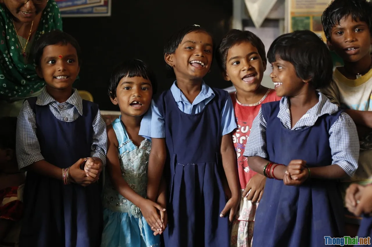 zoom classroom, student interaction, teamwork