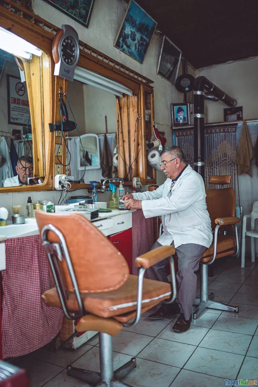 calendar, grooming routine