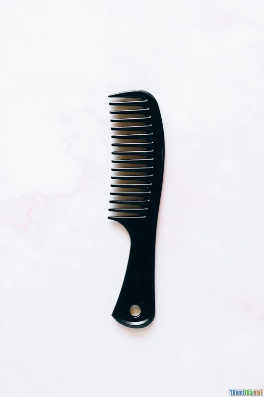 comb, detangling