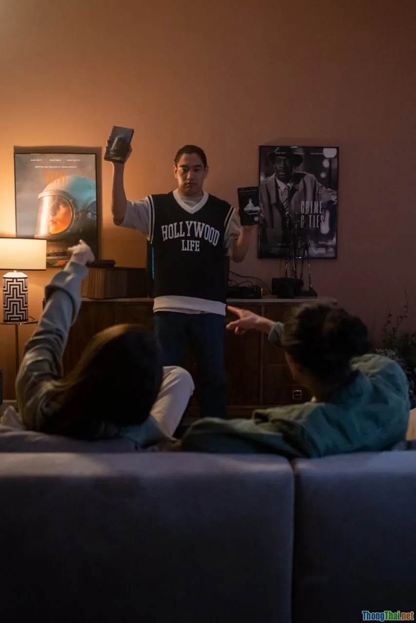 comparison chart, sci-fi movies, cinema vs home