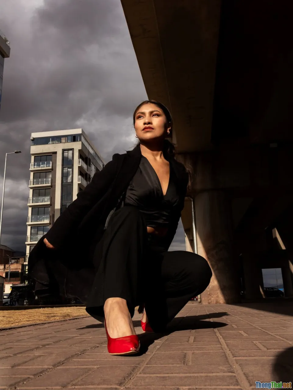 confidence, bodycon psychology, empowered women