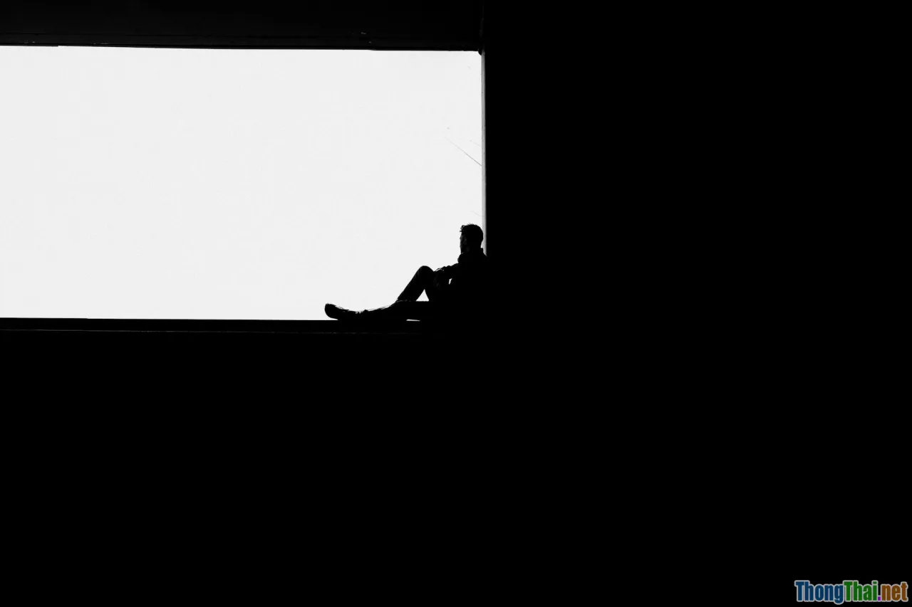 design, negative space, rim, pattern