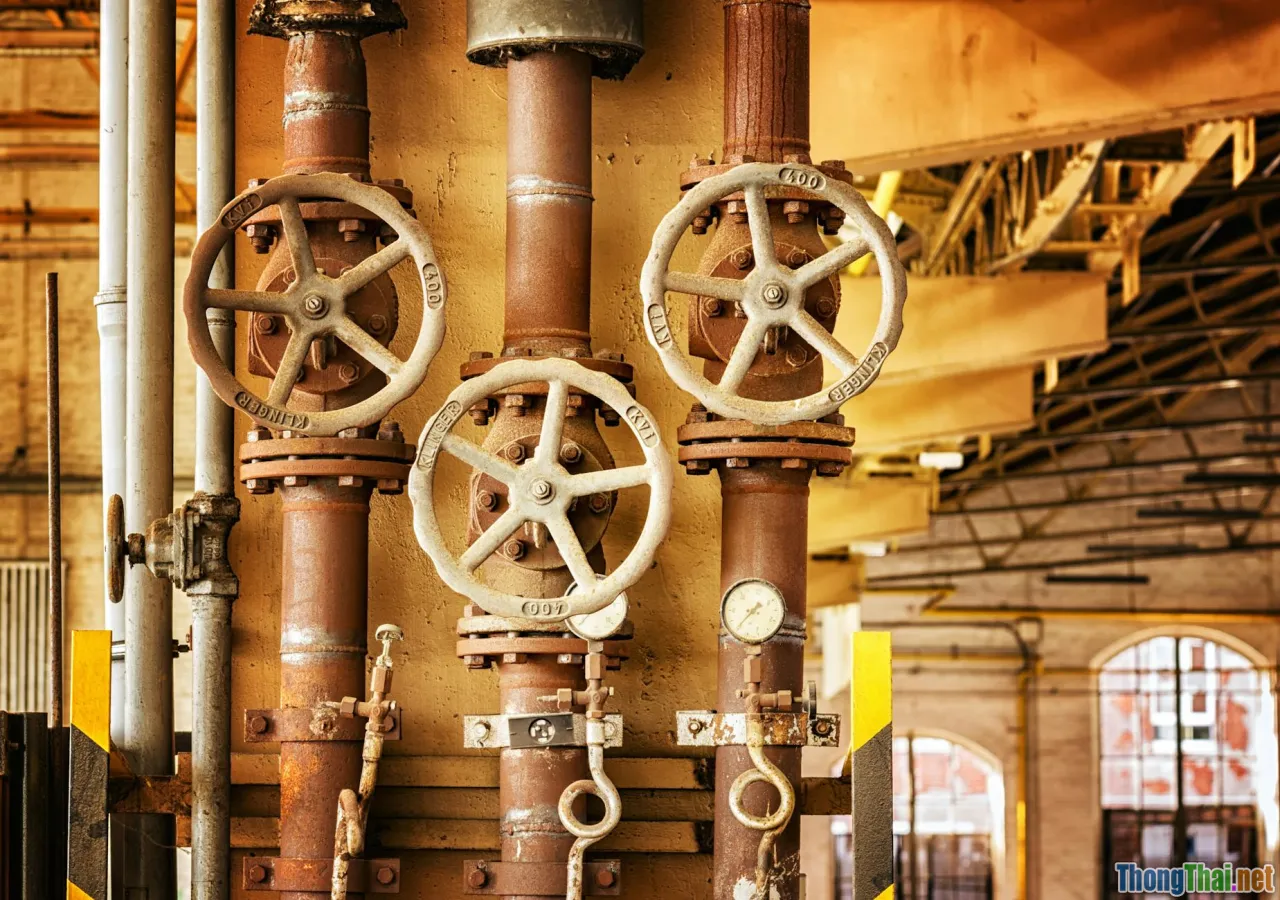 Docker Compose hay Dockerfile giải pháp nào tốt hơn