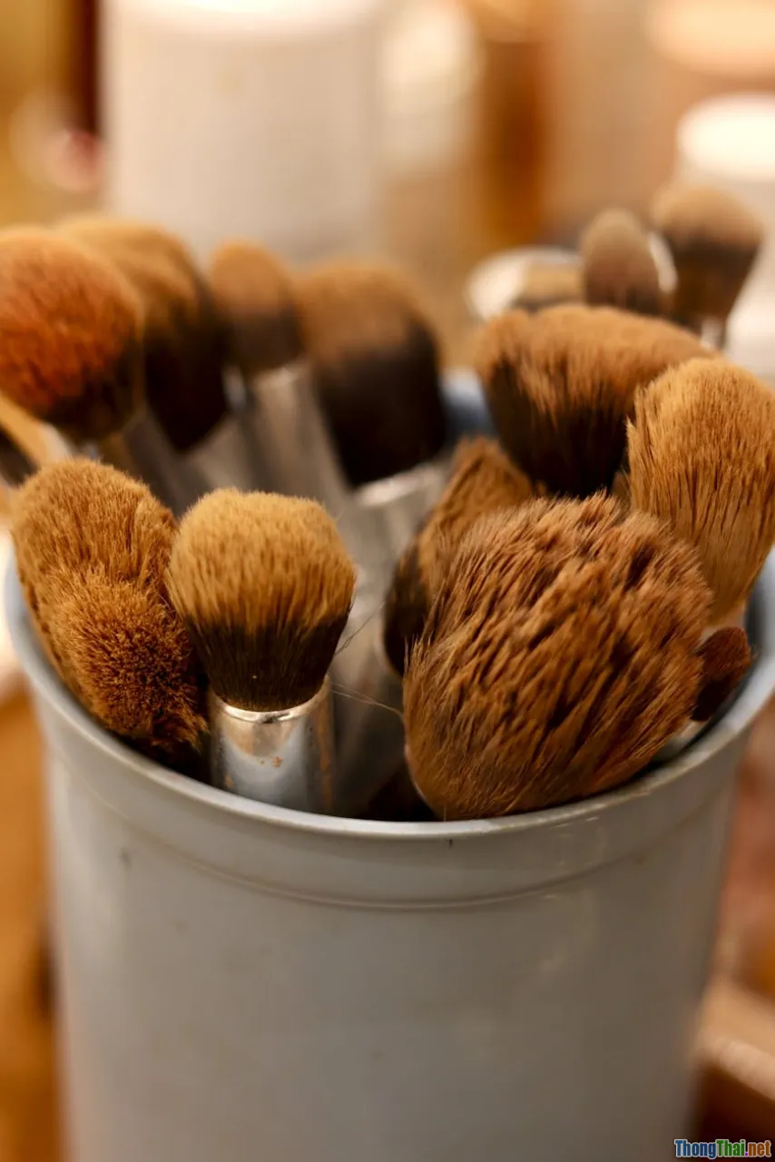 dog grooming tools, poodle brushes, detangling tools