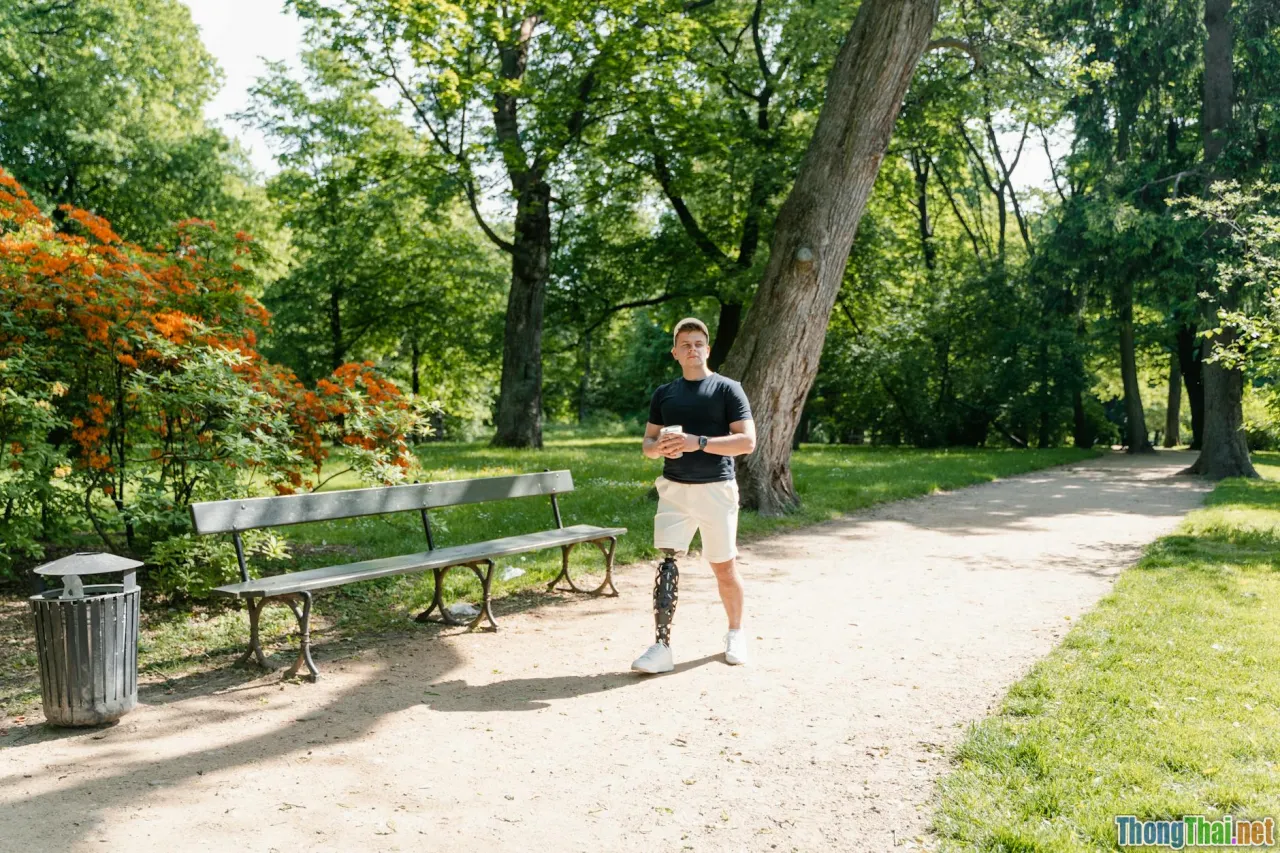 empowered men, strong details, confident walking