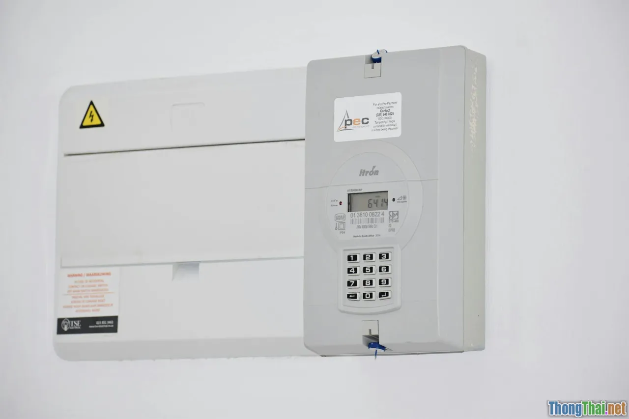 energy consumption, home electricity, meter reading