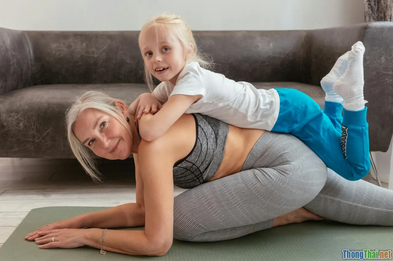 family, multi-generational, home workout
