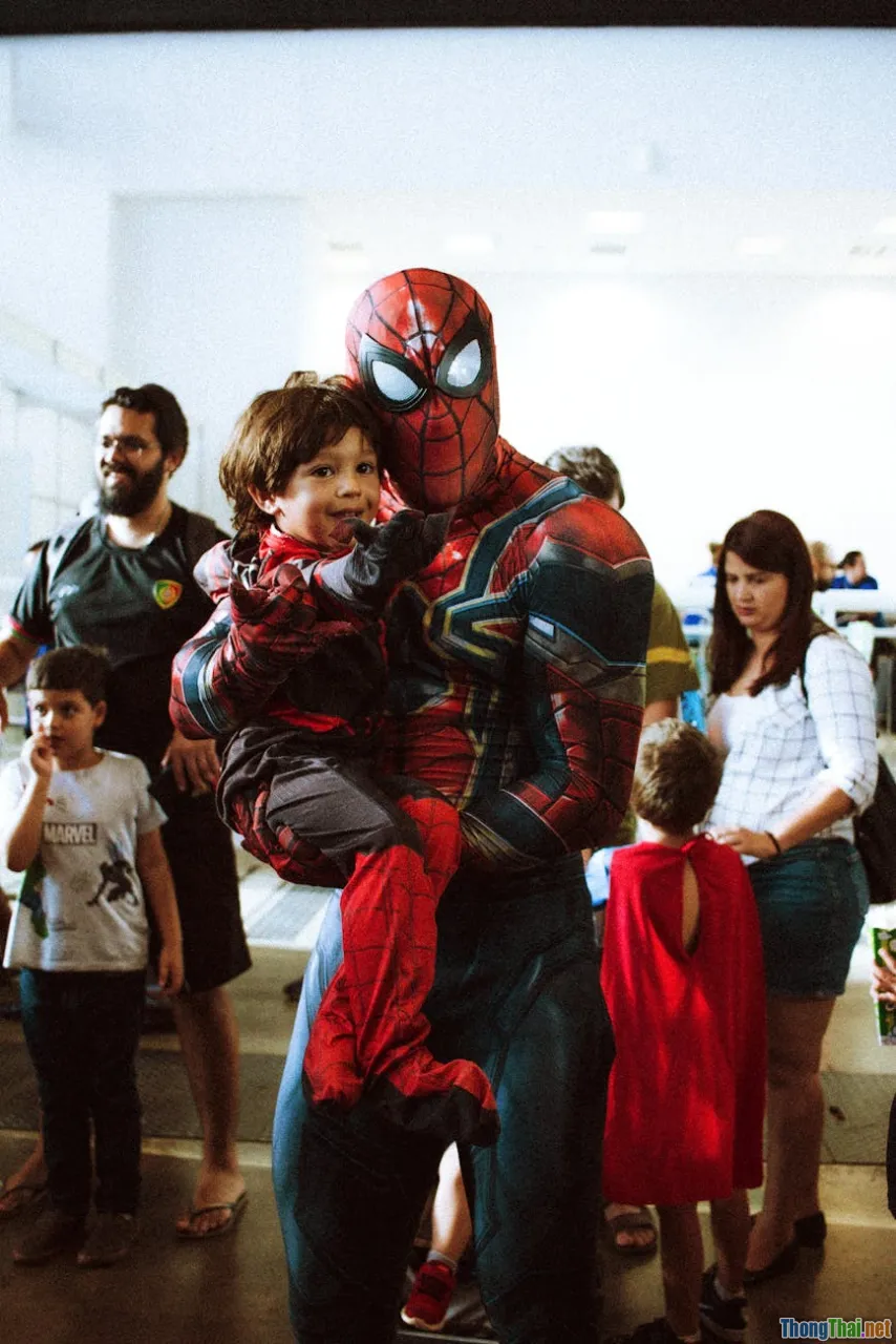 fan event, Avengers merchandise, children dressed as heroes