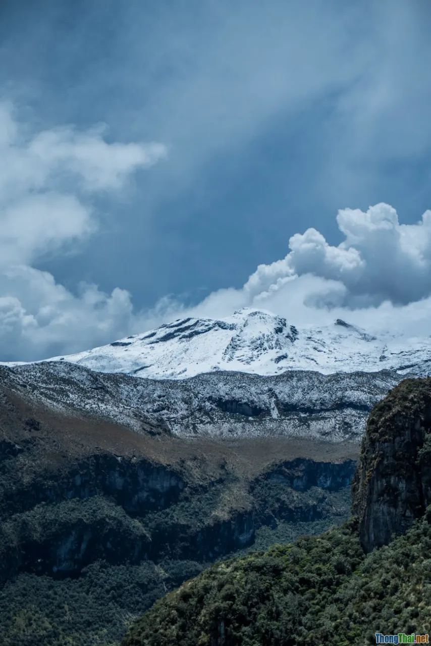 Fansipan summit, four seasons, panoramic view