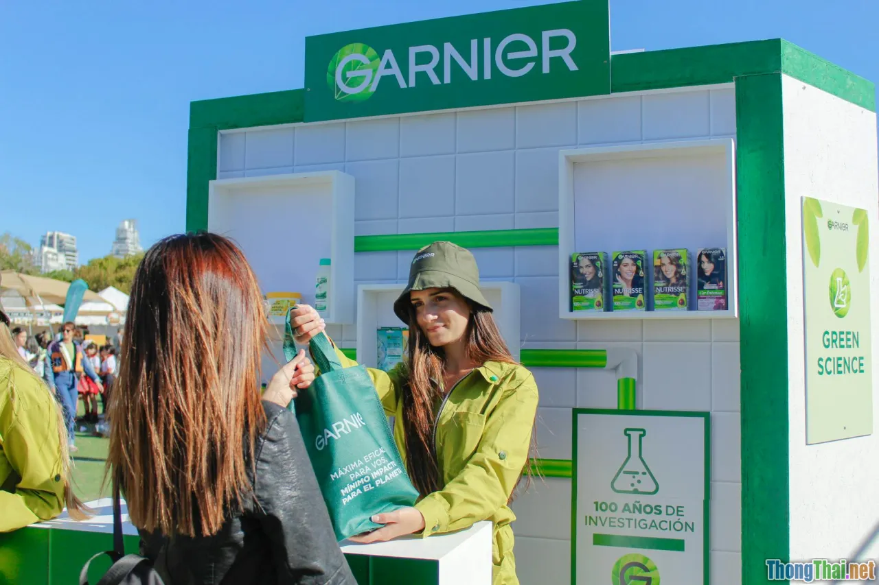 free product, giveaway, marketing